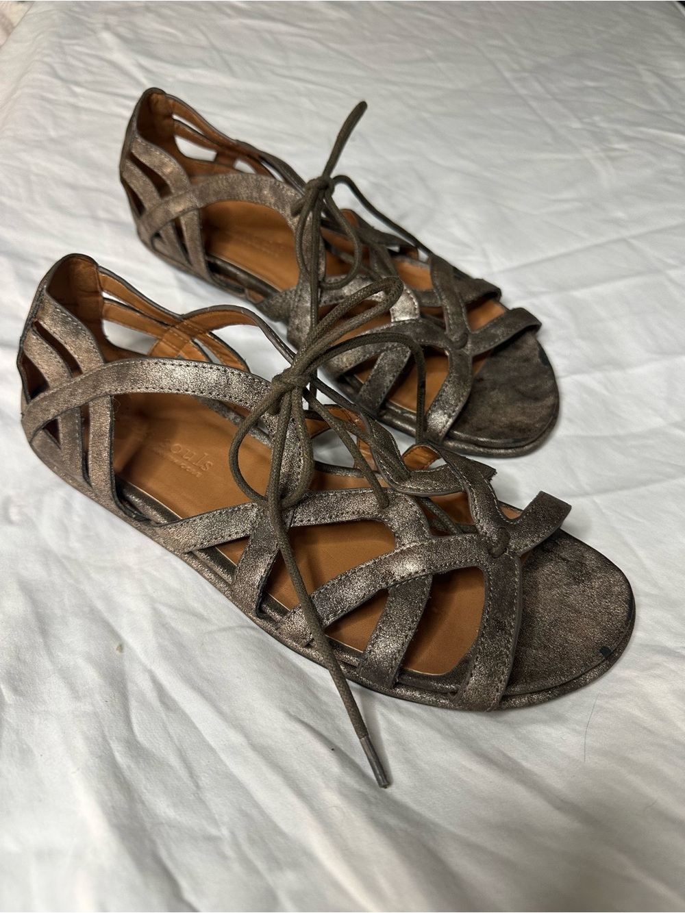 Gentle Souls Women's Orly Metallic Brown Pewter Lace-Up Gladiator Sandals 10